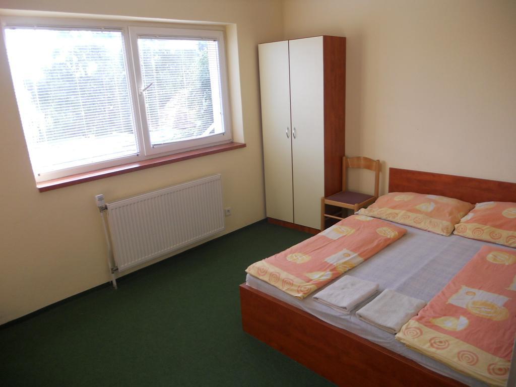 Penzion Kaplna Rom bilde